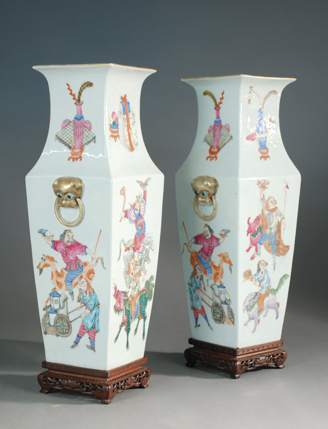 PAIR SUPERB CHINESE PORCELAIN VASES