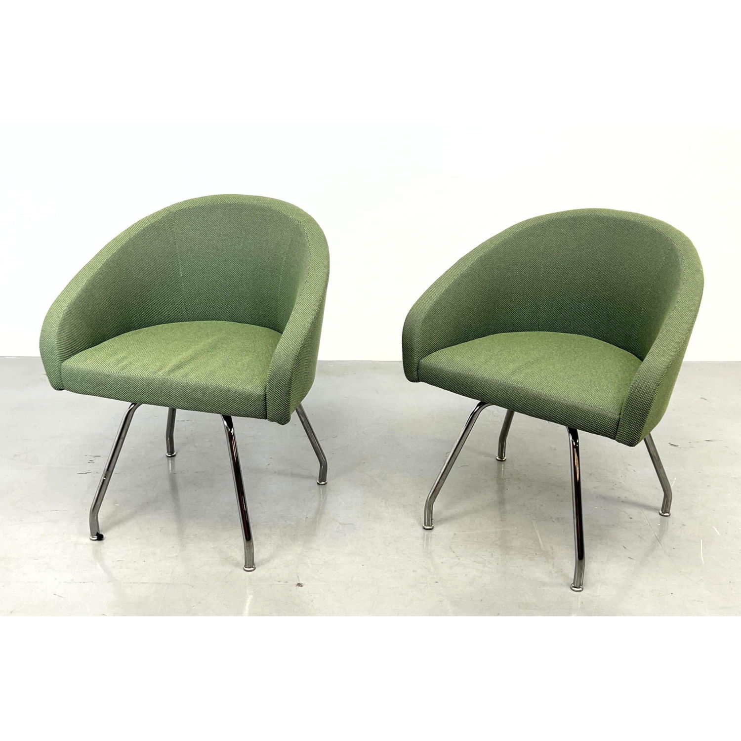 Pair swivel chair for Haworth.