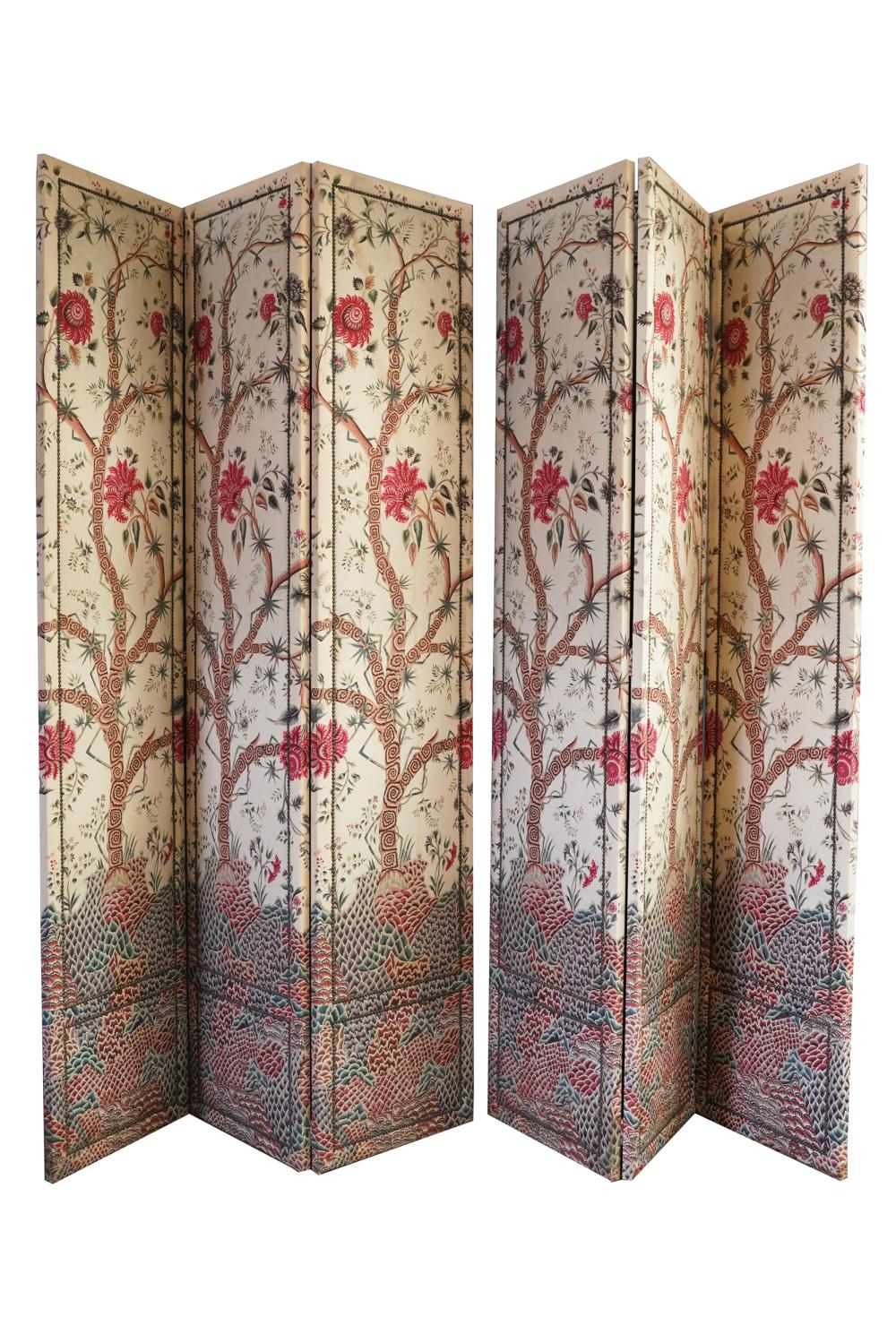 PAIR THREE-PANEL UPHOLSTERED ROOM