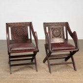 PAIR VICTORIAN CARVED OAK GLAS