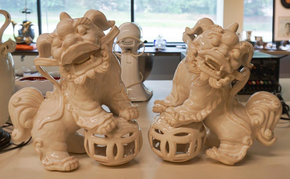 PAIR WHITE GLAZE CERAMIC FIGURES OF