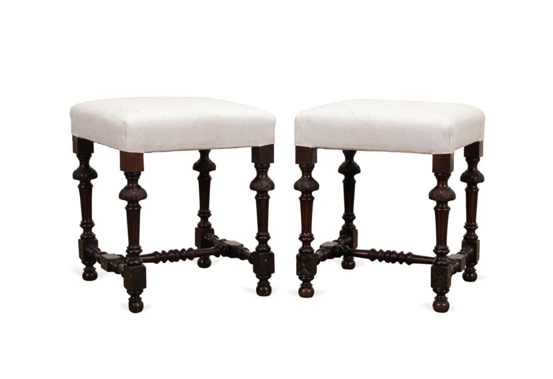PAIR, WILLIAM & MARY STYLE