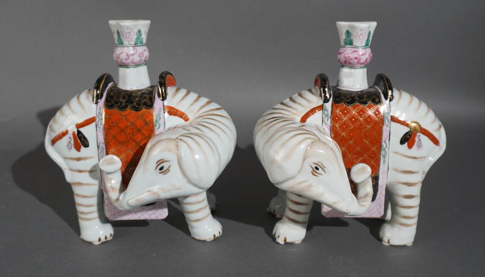 PAIR WINTERTHUR REPRODUCTION