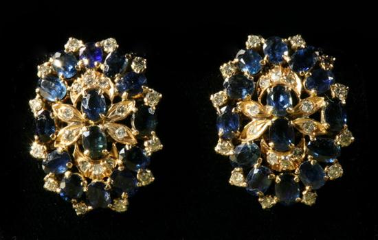 PAIR YELLOW GOLD SAPPHIRE AND