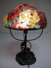 Pairpoint puffy lamp in the fo