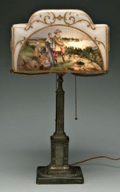 Pairpoint reverse painted lamp
