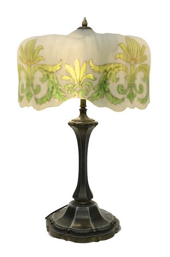PAIRPOINT TABLE LAMP HAVING FROST