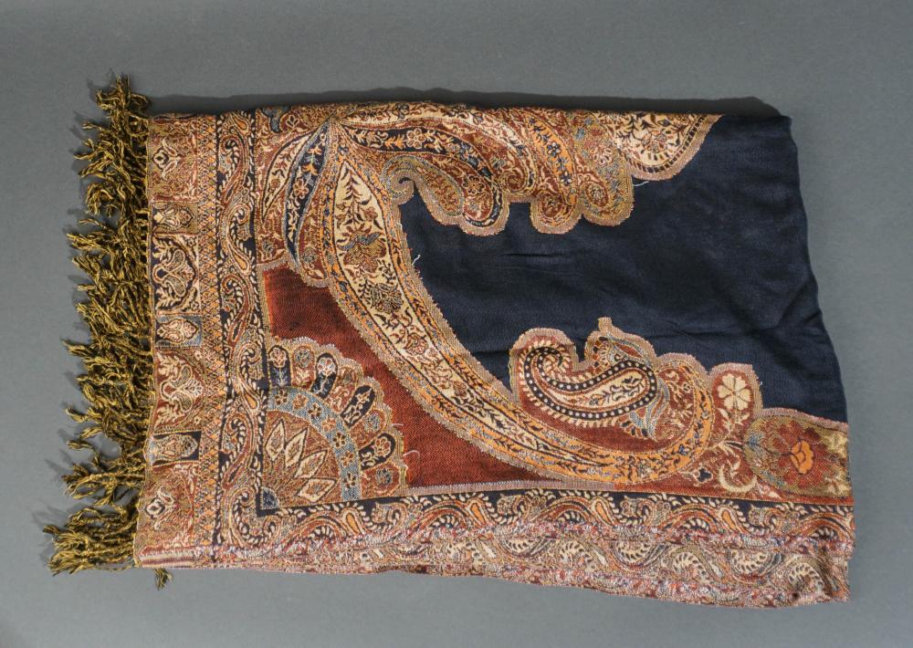PAISLEY EMBROIDERED TABLE