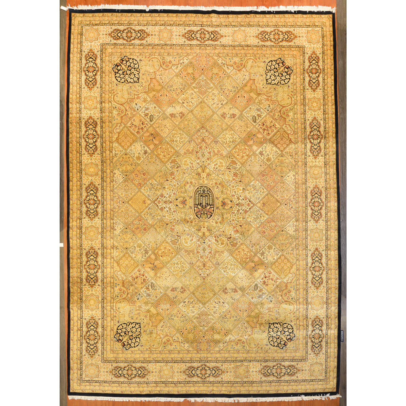 PAK PERSIAN CARPET, PAKISTAN, 11.10