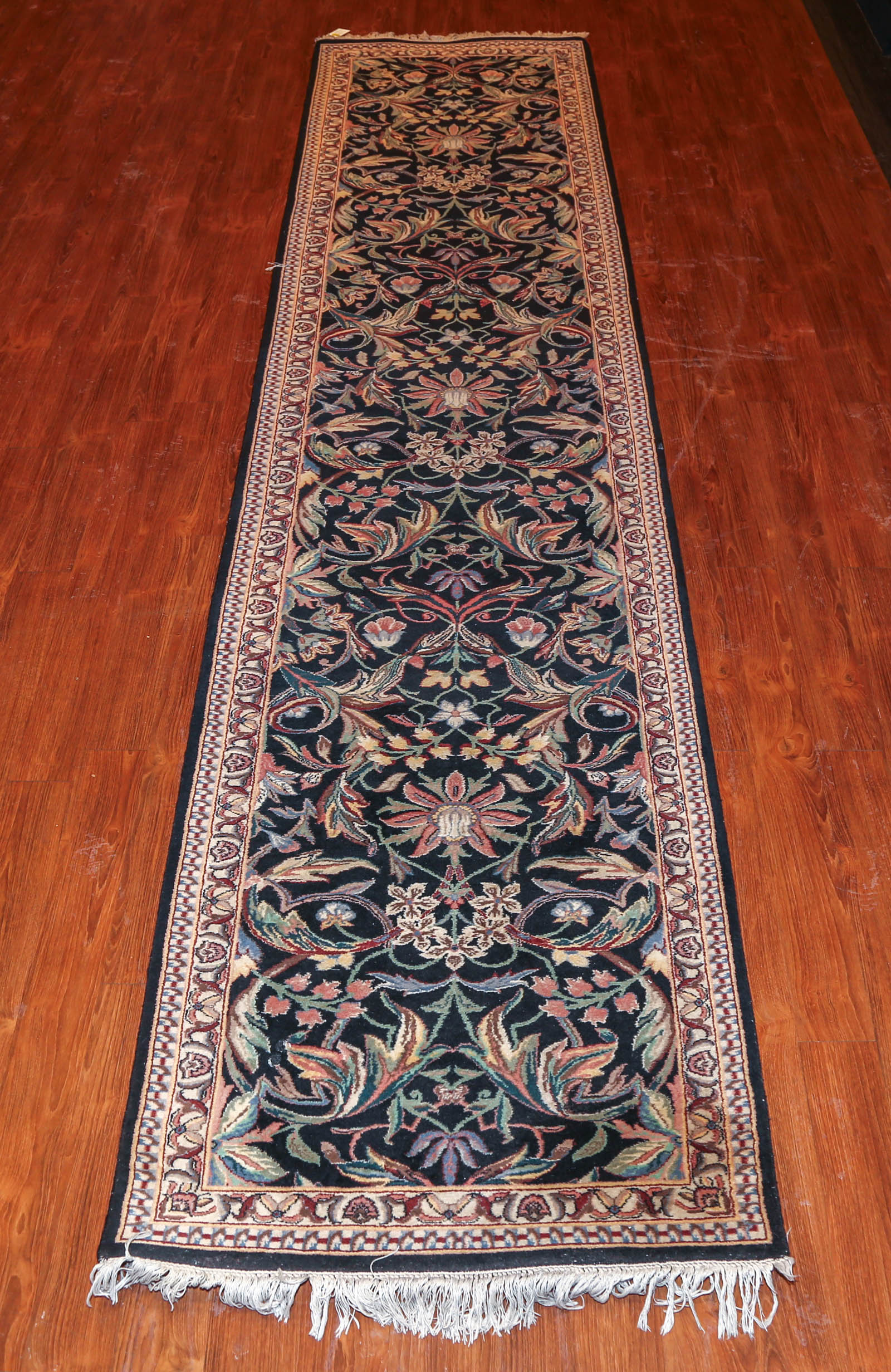 PAK PERSIAN RUNNER, PAKISTAN, 2.8 X