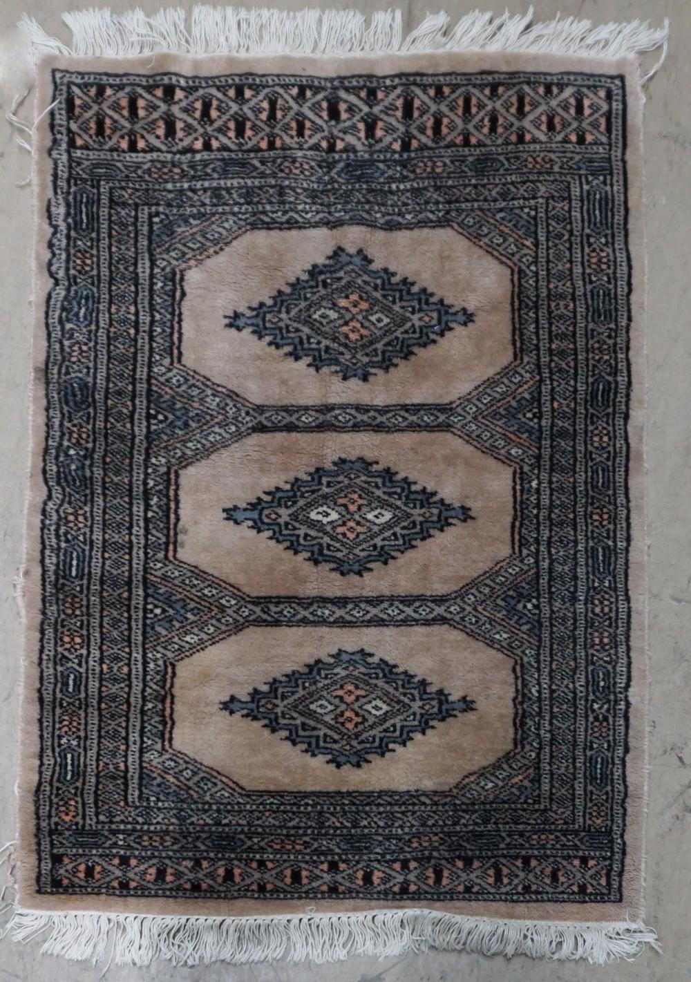 PAKISTAN BOHKARA RUG, 3 FT X 2