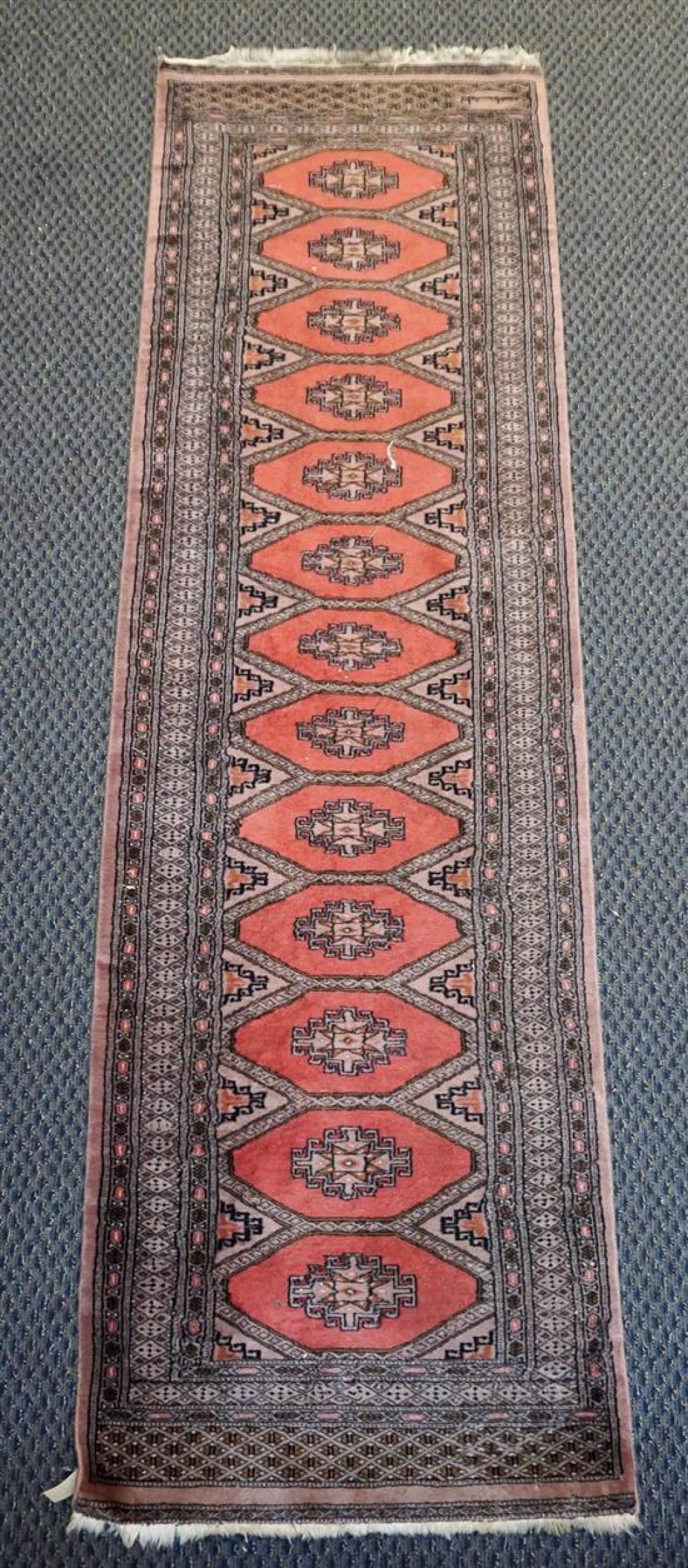 PAKISTAN BOHKARA RUNNER, 9 FT 10 IN