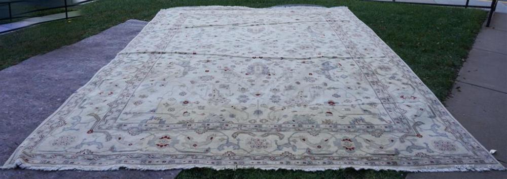 PAKISTAN TABRIZ DESIGN RUG, 17 FT X