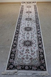PAKISTAN TABRIZ RUNNER, 14 FT