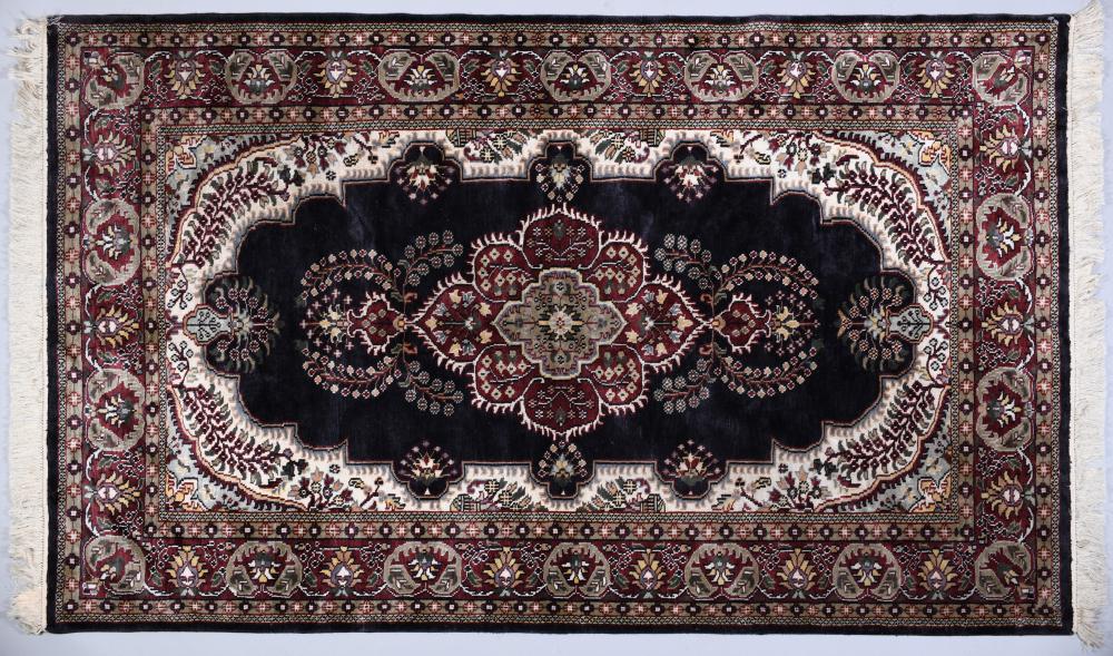 PAKISTANI SILK HAND KNOTTED RUG