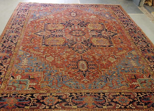Palace size Heriz oriental carpet