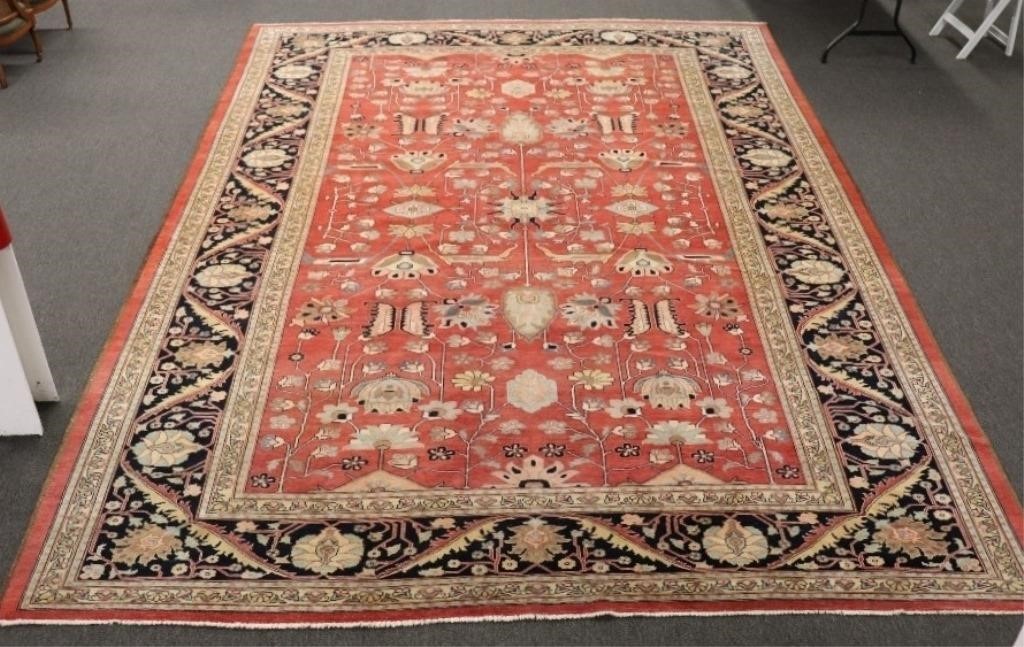 Palace size Mahal with red field,