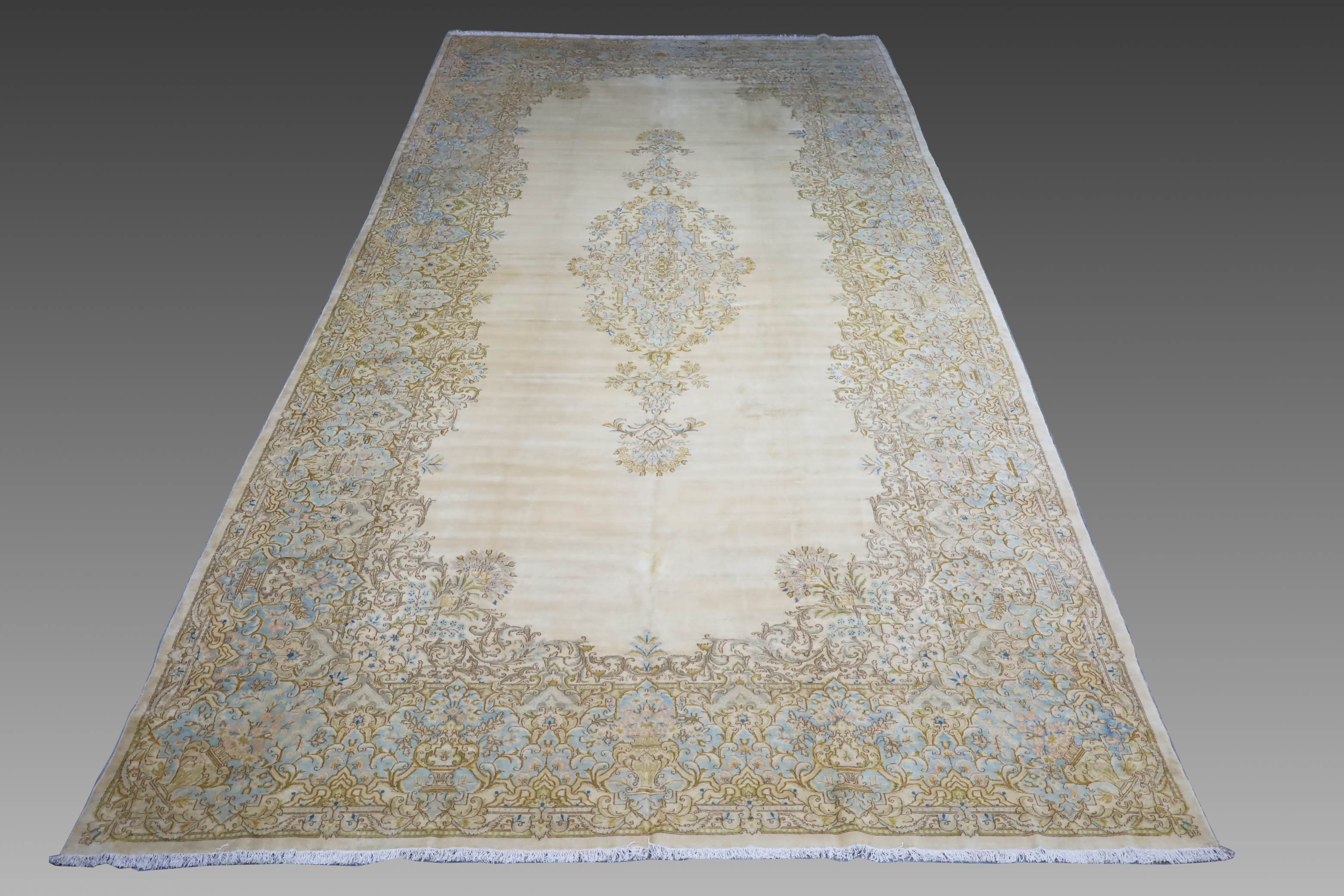 PALATIAL LAVAR KERMAN RUG
