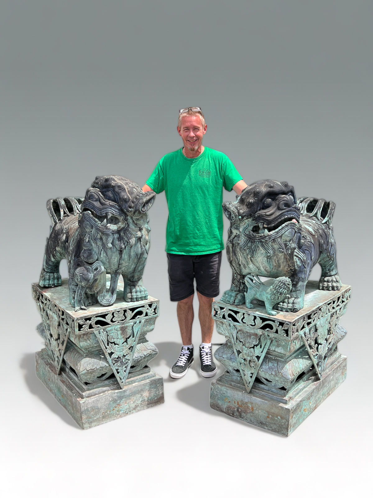 PALATIAL SET OF BRONZE FOO DOG