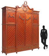 PALATIAL SPANISH PARCEL GILT B