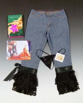 PAMELA ANDERSON AUTOGRAPH COLL
