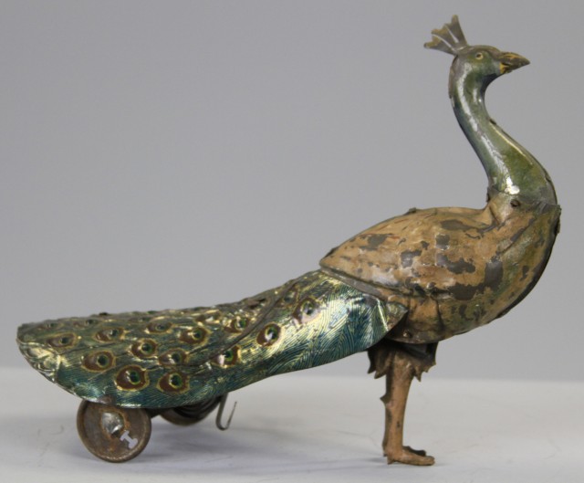 PAO PAO WALKING PEACOCK Hans