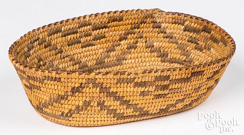 PAPAGO INDIAN WOVEN OVAL BASKET,