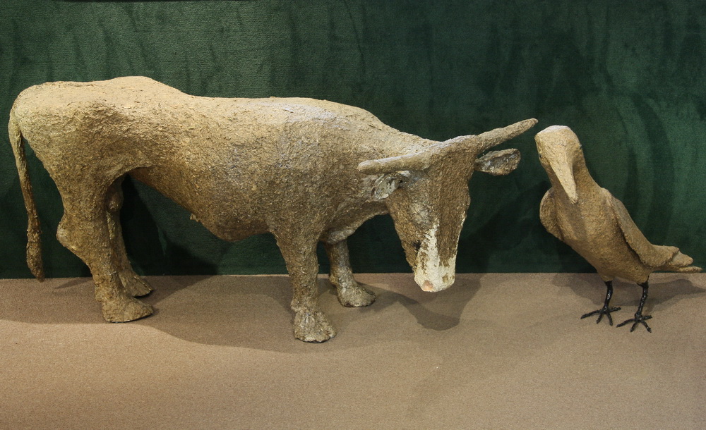 PAPIER MACHE SCULPTURES - Large