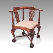 PARAMOUNT ANTIQUES CHIPPENDALE