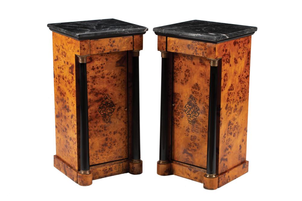 PARCEL EBONIZED AND BURLWOOD