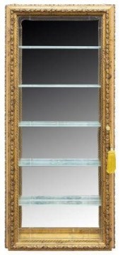 PARCEL GILT HANGING WALL VITRI