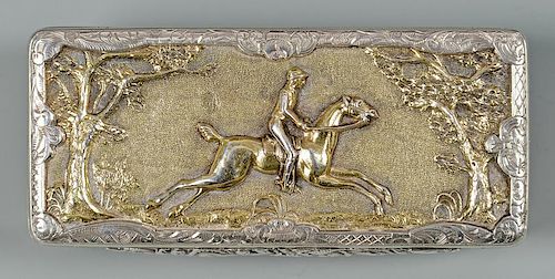 PARCEL GILT SNUFF BOX, FOX HUNT