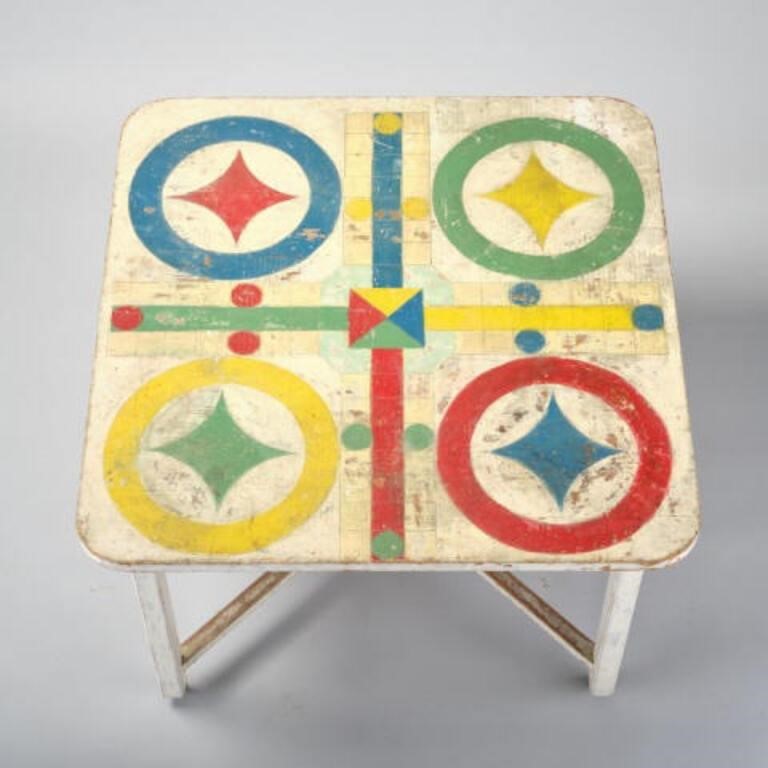 PARCHEESI TABLEAn X-stretcher games