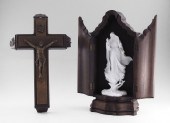 PARIAN MADONNA IN CARVED WOOD