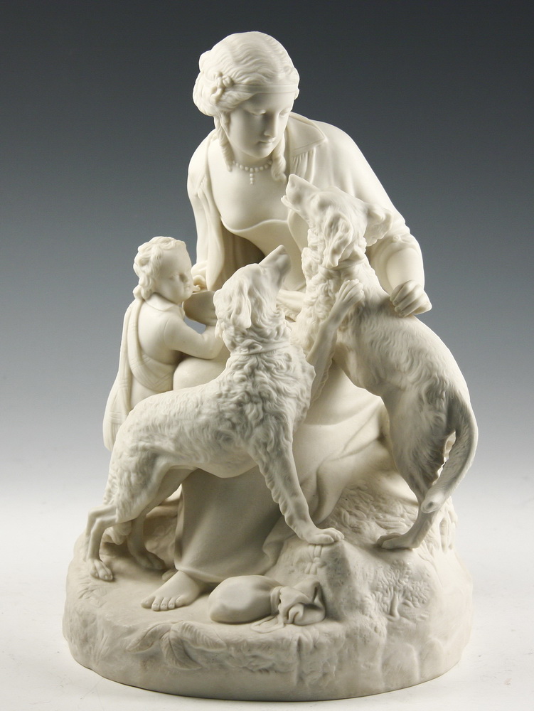 PARIANWARE FIGURAL GROUP - Seated