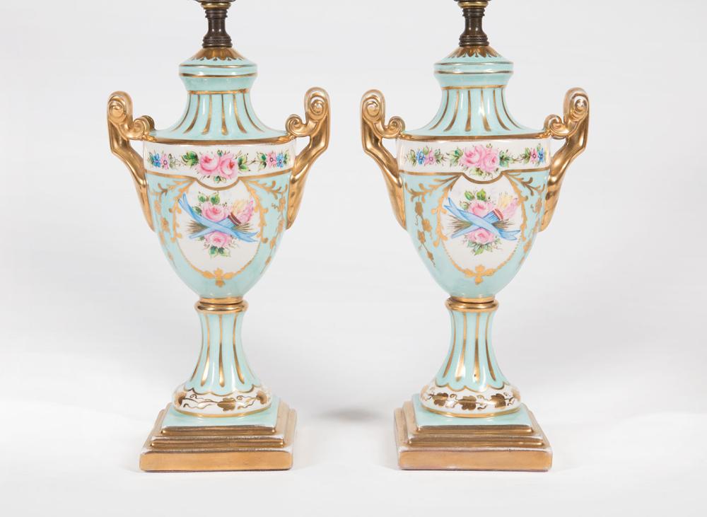 PARIS PORCELAIN GILT AND POLYCHROME