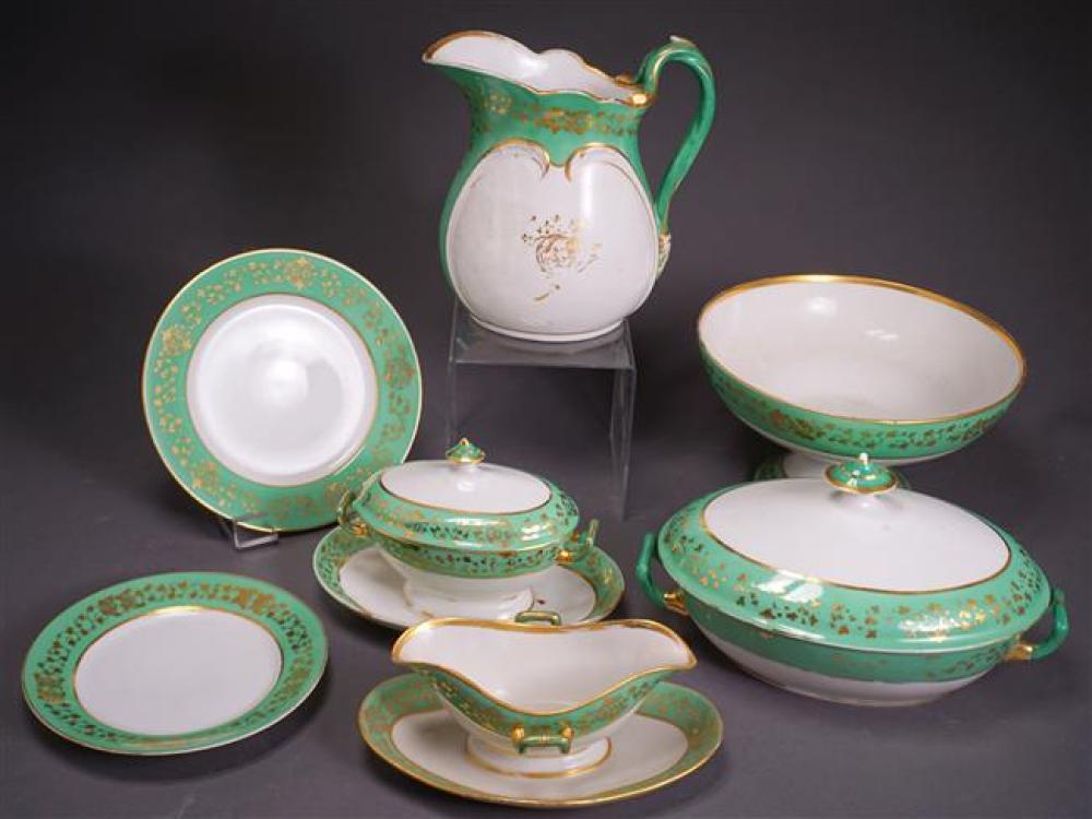 PARIS PORCELAIN GILT VINE DECORATED