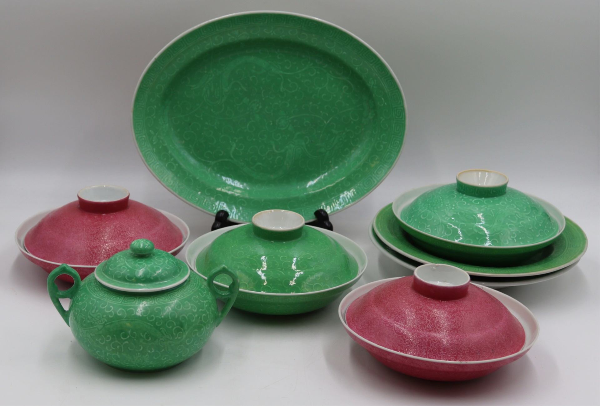 PARTIAL SIGNED ASIAN PORCELAIN