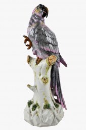 PASSAU PORCELAIN PARROTwith cr