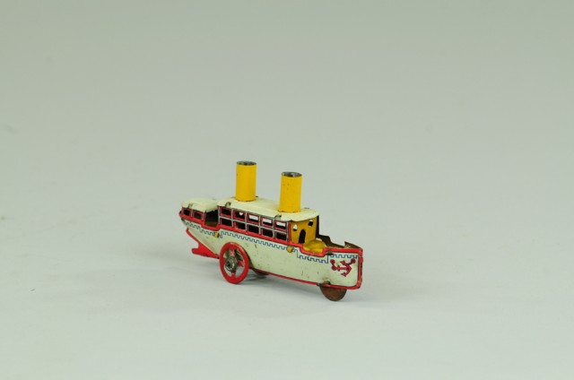 PASSENGER BOAT PENNY TOY Fischer