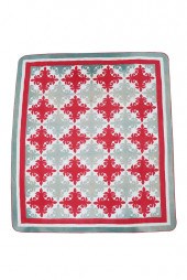PATCHWORK QUILTred, green and