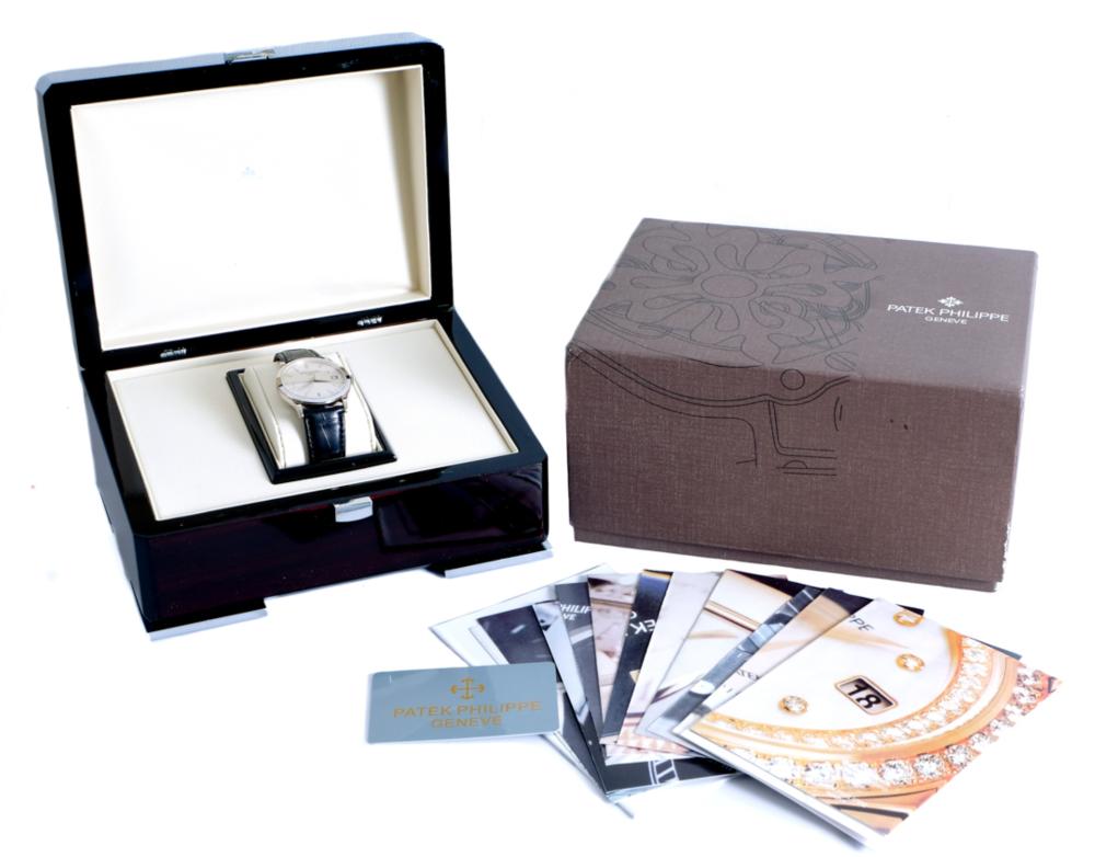PATEK PHILIPPE CALATRAVA 5296 18K