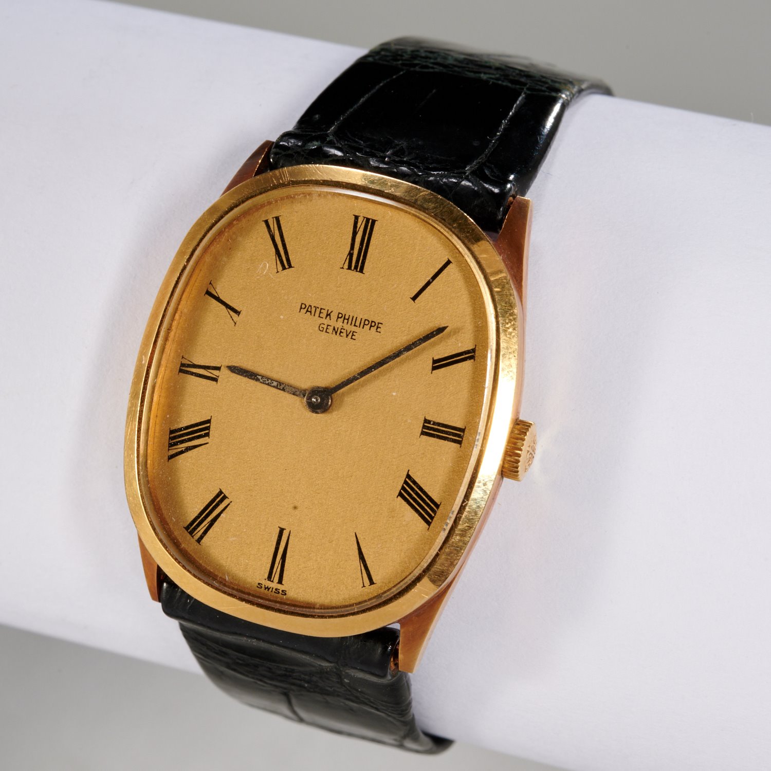 PATEK PHILIPPE, MEN'S 18K "ELLIPSE"