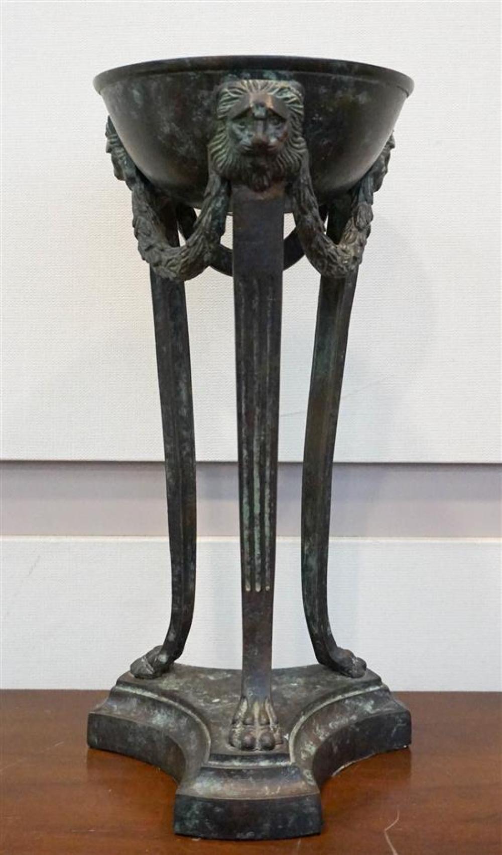 PATINATED BRONZE CENTERPIECE,