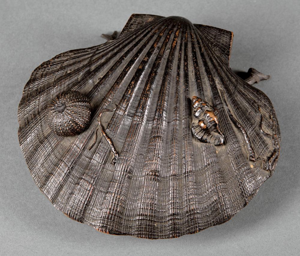 PATINATED BRONZE SCALLOP SHELL