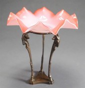 PATINATED METAL BASE AND VICTO