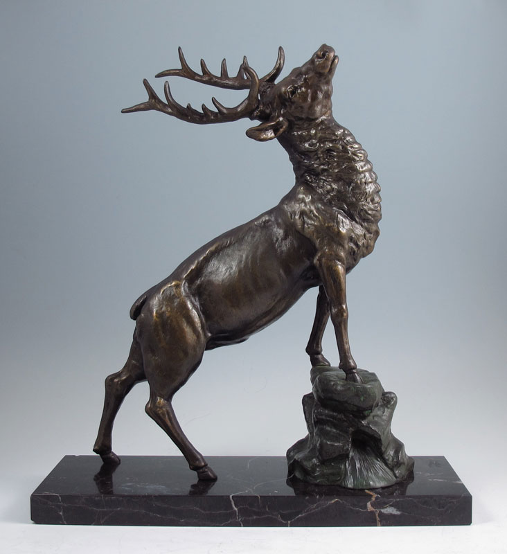 PATINATED METAL ELK SCULPTURE: