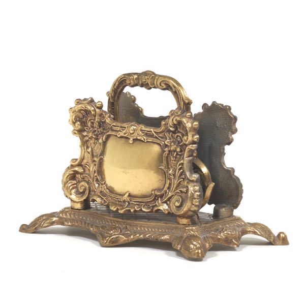 PATINATED METAL LETTER HOLDER 5