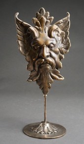 PATINATED METAL PAN-FORM GROTE