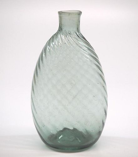 PATTERN-MOLDED CHESTNUT FLASKAn